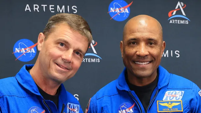 Komandan dan Pilot Artemis II Jadi Astronaut Emeriti Pertama NASA