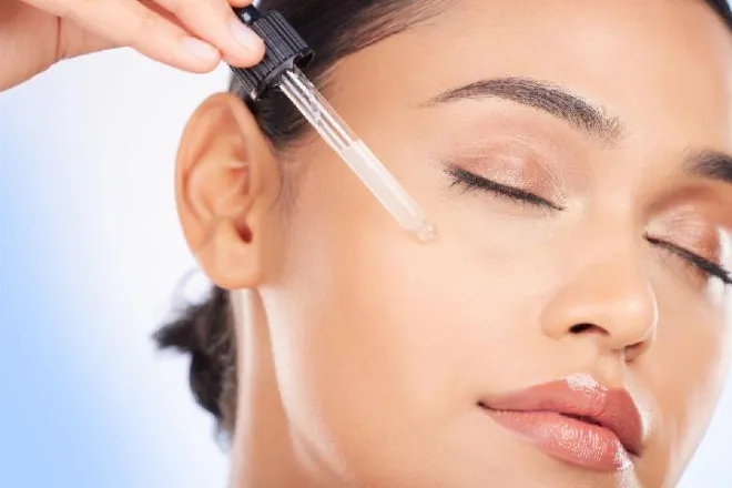 7 Manfaat Retinol untuk Kulit Wajah: Meratakan Warna Kulit sekaligus Antiaging